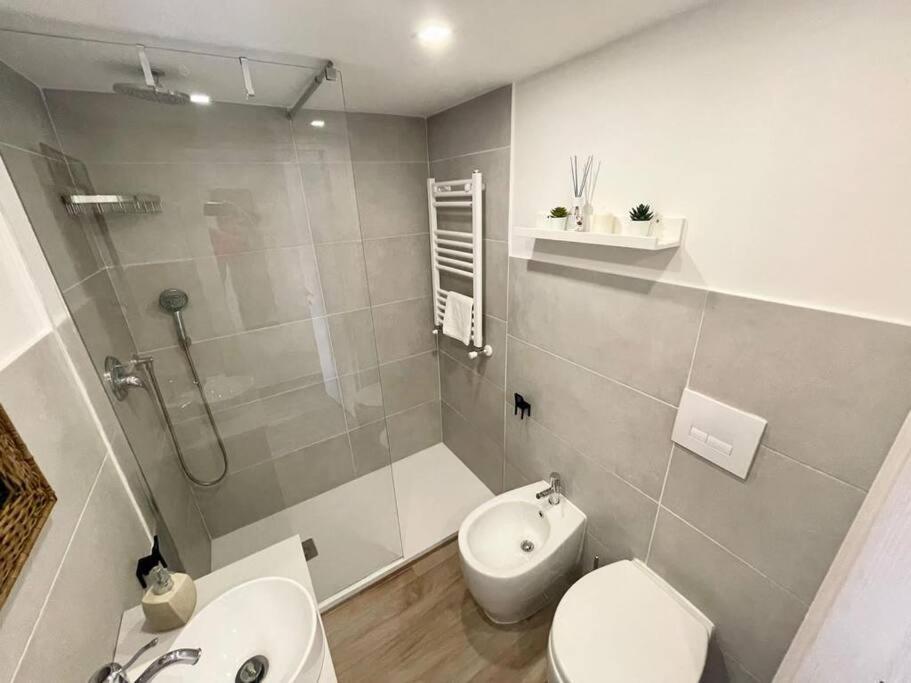 Beautiful Apartment In Турин Экстерьер фото